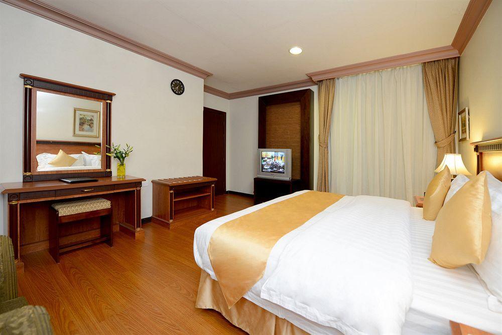 Boudl Al-Morouj Aparthotel Riyadh Exterior photo
